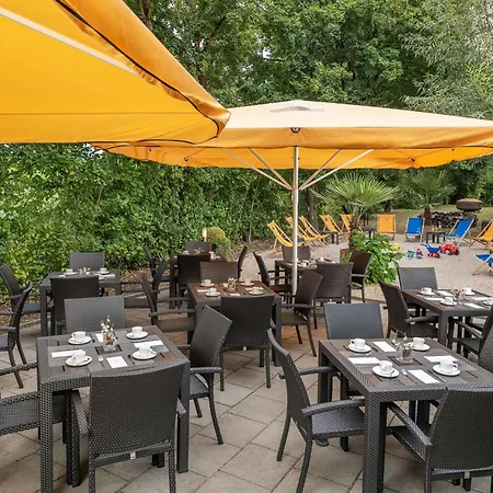 Nh Stuttgart Airport 4*