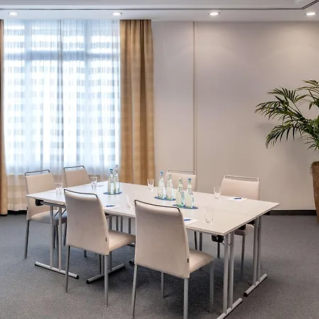 Nh Stuttgart Airport 4* Фильдерштадт