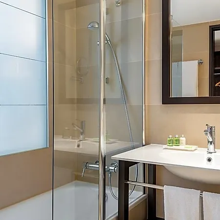 Nh Stuttgart Airport מלון 4*